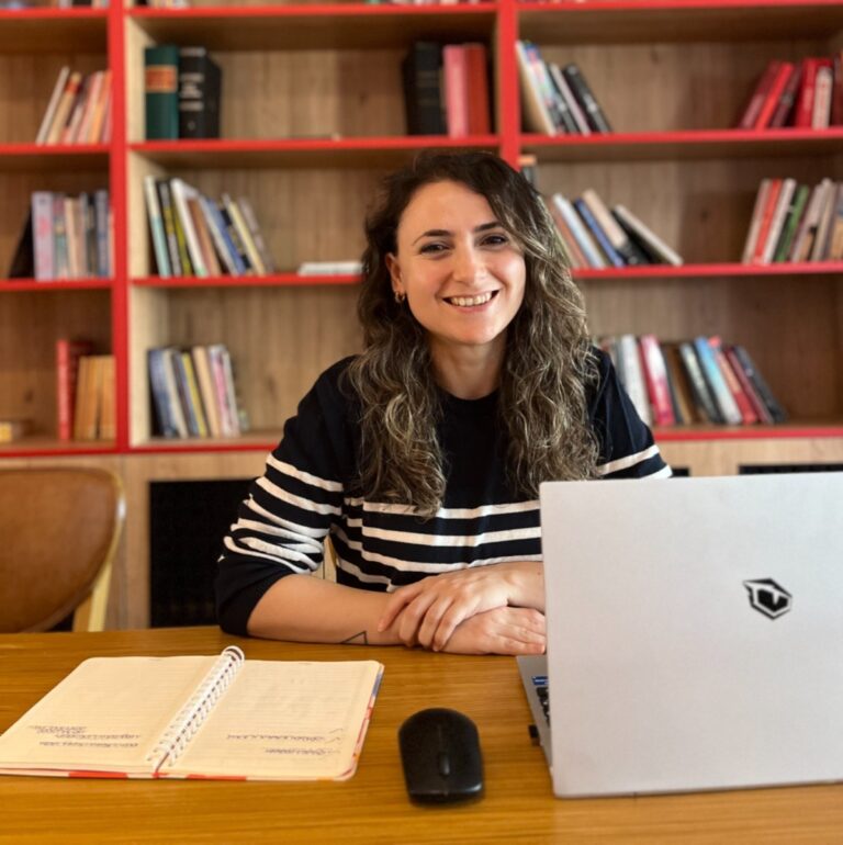 Öğr. Gör. Özge Nur TOPRAK